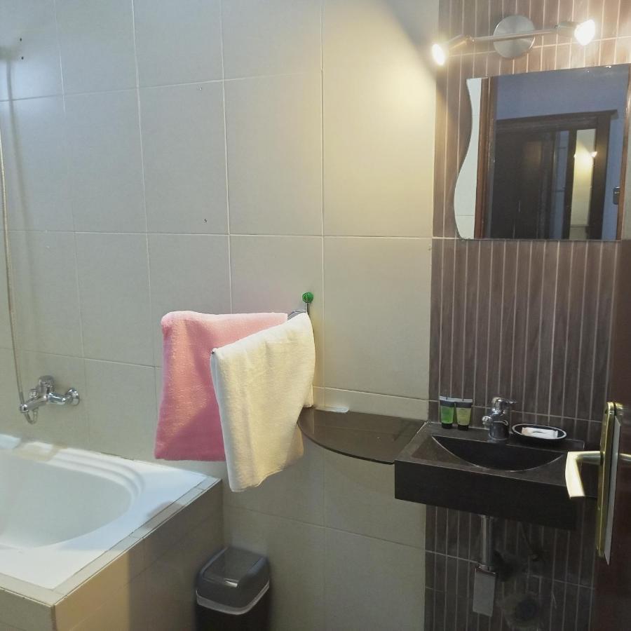 Hotel Bbh Senegal Dakar